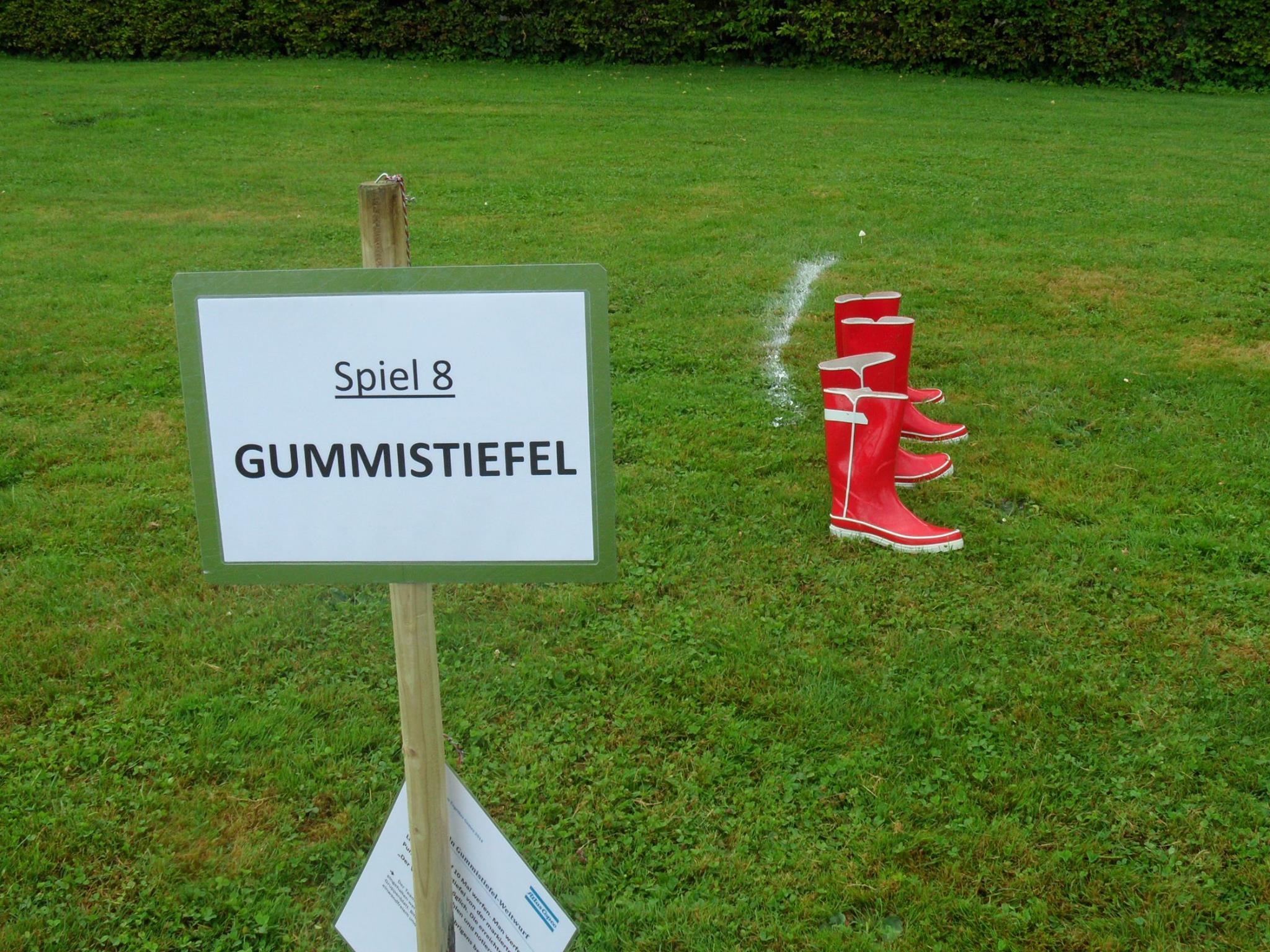 Gummistiefel-Weitwurf