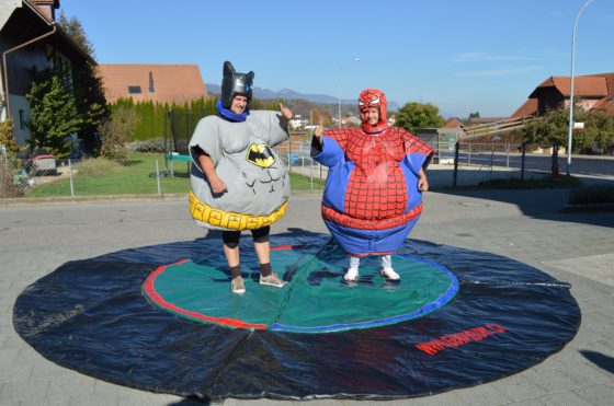 sumo batman spiderman mieten