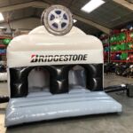 Hüpfburg Bridgestone 2